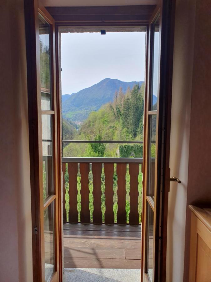 La Tana Del Tasso Rooms&Breakfast Camerata Cornello Exterior photo