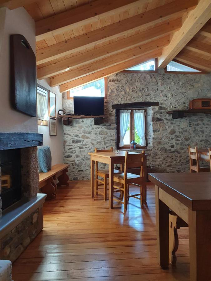 La Tana Del Tasso Rooms&Breakfast Camerata Cornello Exterior photo