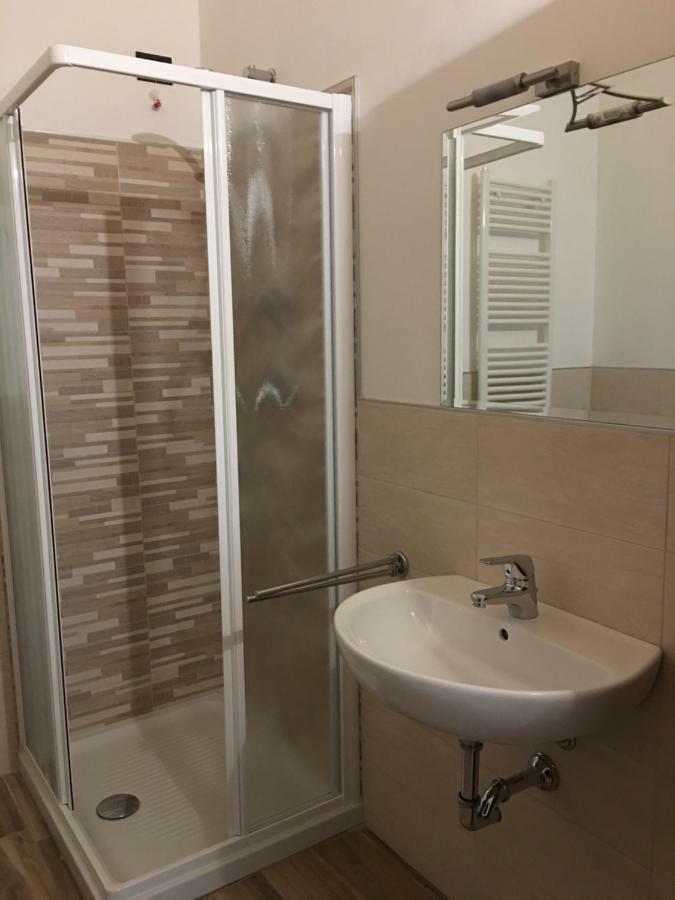 La Tana Del Tasso Rooms&Breakfast Camerata Cornello Exterior photo